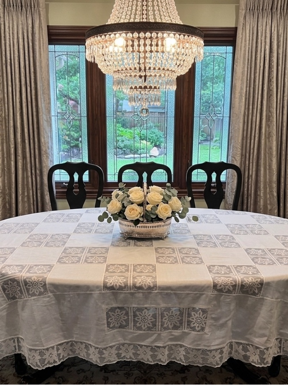 Vintage Lace Floral Plaid Oval Tablecloth 86x64 White Cottagecore